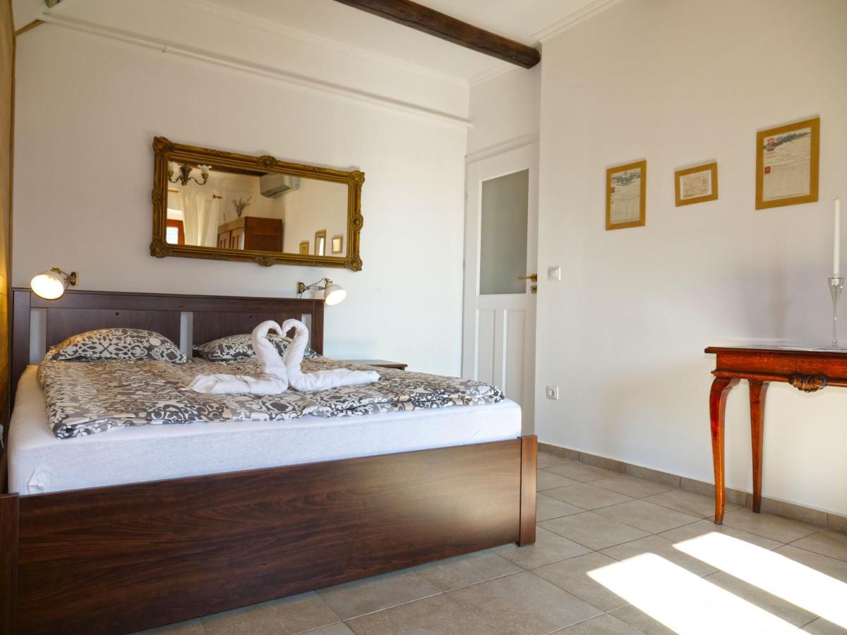 Voeroesko Apartman Alsooers Esterno foto